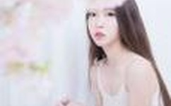 何奕恋老公绿帽奴